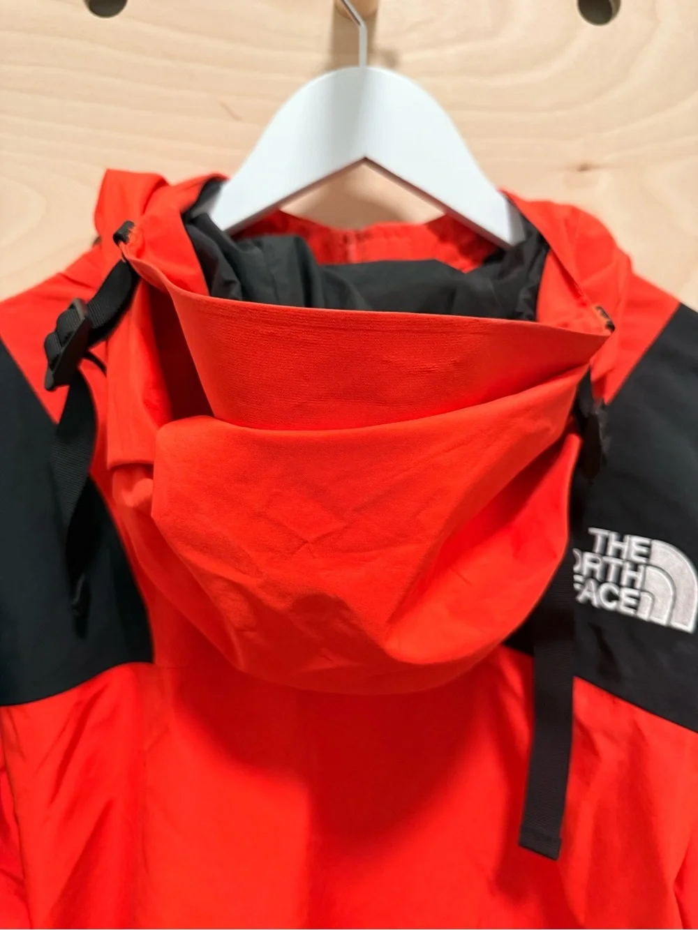 The North Face 1994 Retro Futurelight Mountain Light Red Parka Jacket - XL